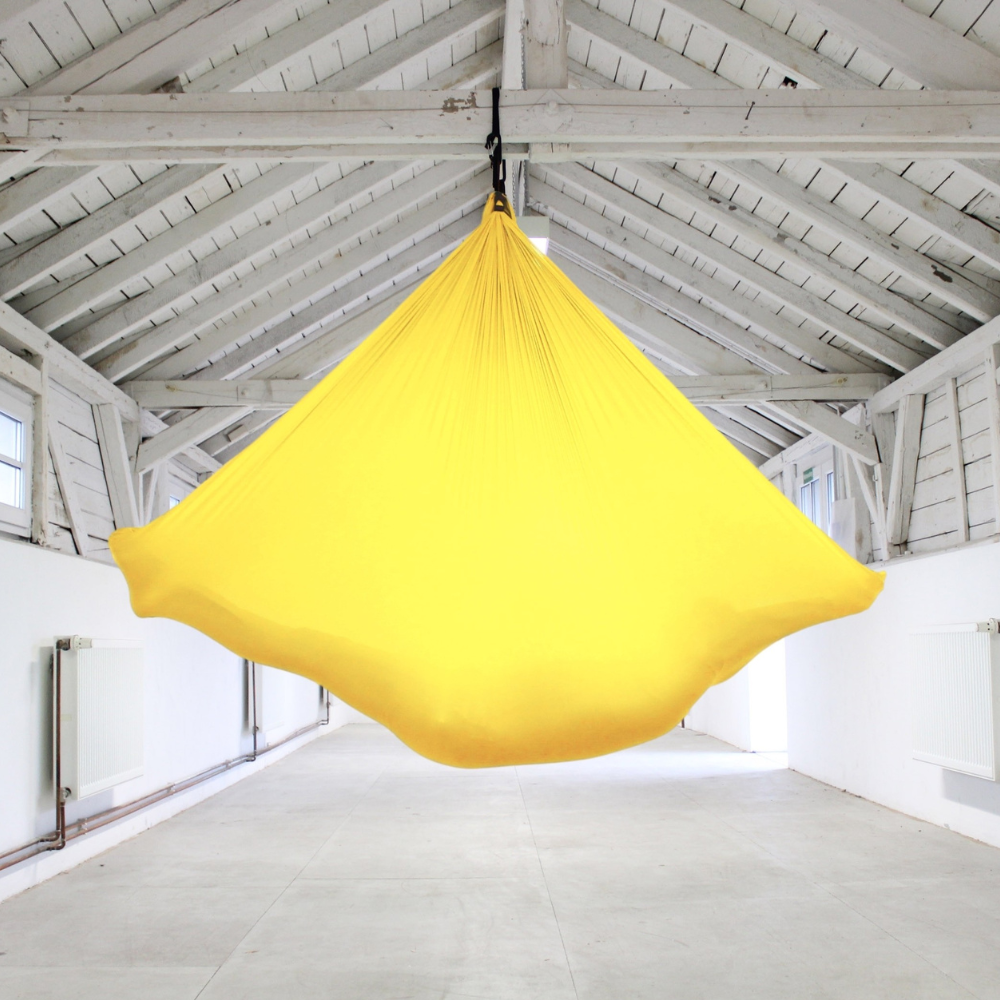 Aerial Yoga Tuch von Yogalaxy in Gelb